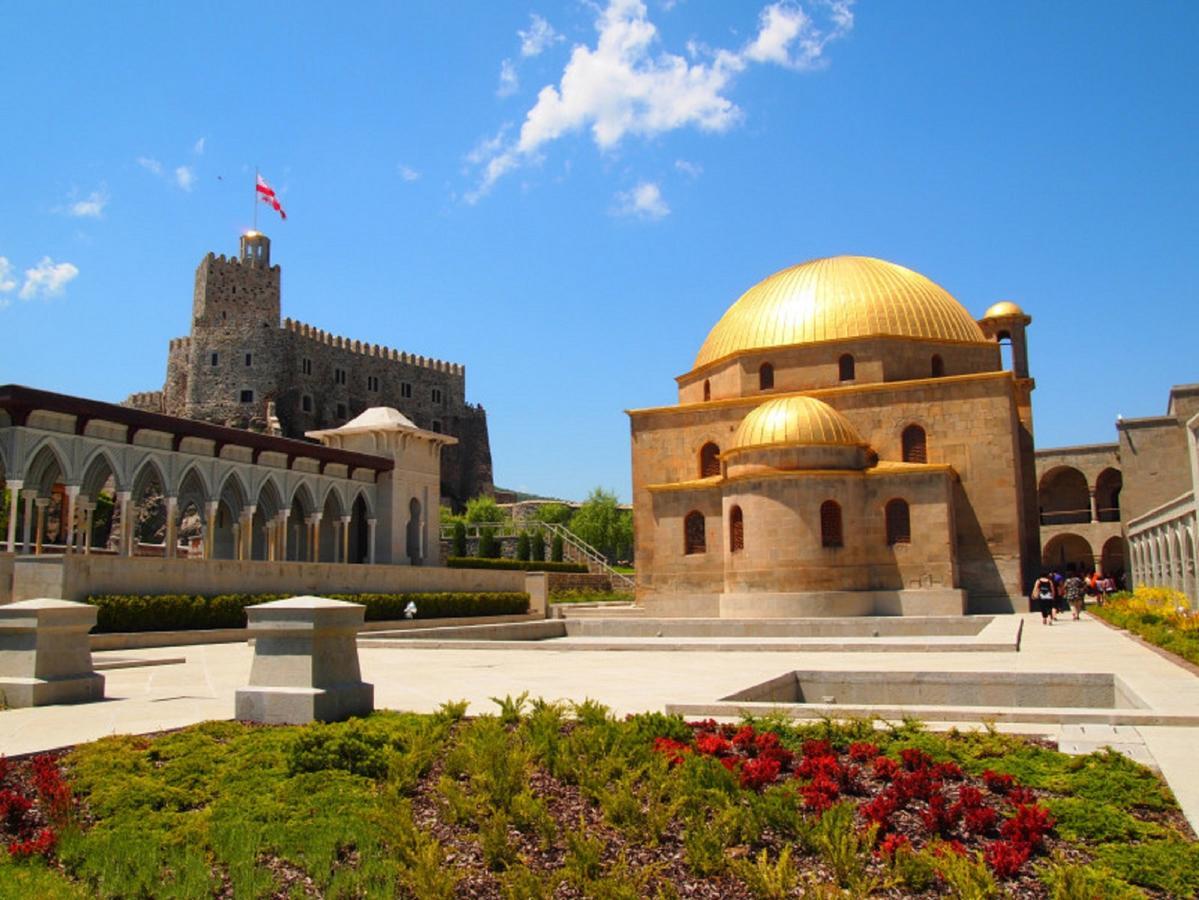 Zukas Hause Otel Ahıska Dış mekan fotoğraf